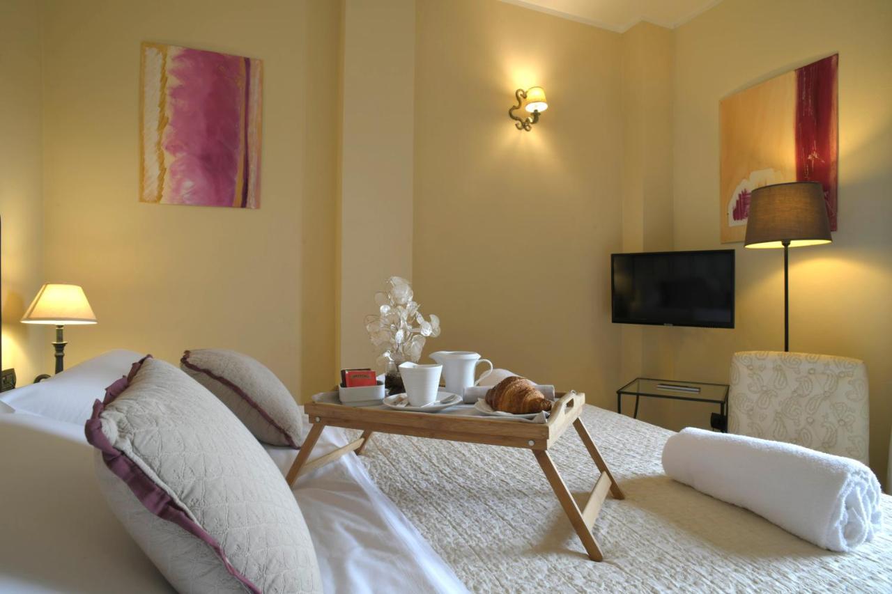 Relais Bella Rosina Pool & Spa La Cassa المظهر الخارجي الصورة