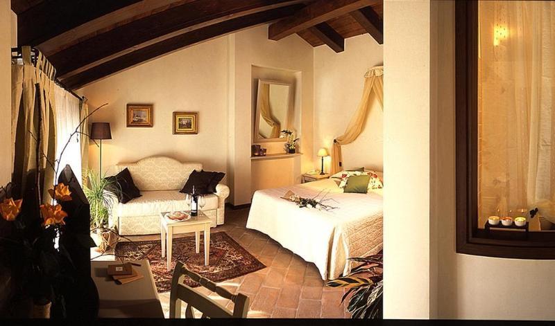 Relais Bella Rosina Pool & Spa La Cassa المظهر الخارجي الصورة